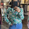 Chemise en coton vert à motifs fleuris