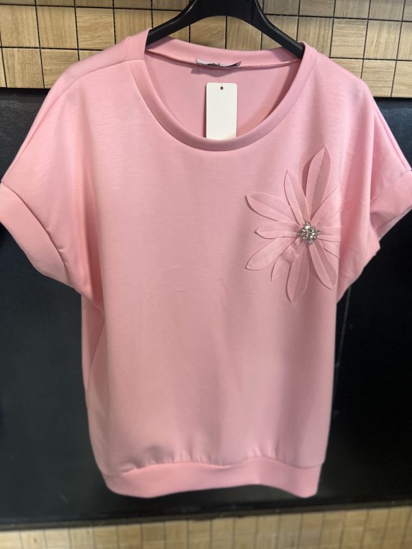 T-shirt noir Élégance Fleurie