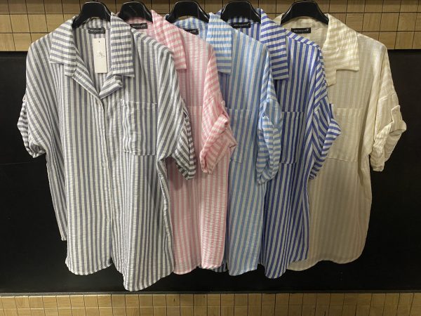 Chemise à manches courtes et rayures