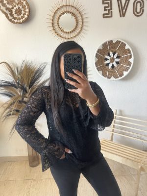 Haut en Dentelle Noire