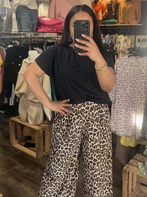 Pantalon fluide à imprimé léopard